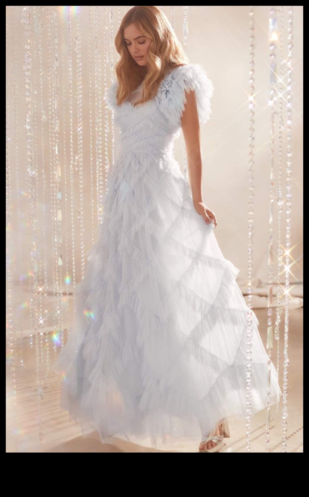 البياض غريب الأطوار: فستان أحلام العروس الأميرة