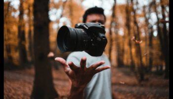 الأحلام الرقمية: احتضان التكنولوجيا في أساليب التصوير الفوتوغرافي