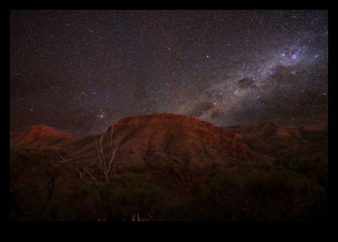 مشهد النجوم: جولة في روائع وعجائب المناظر الطبيعية المجرية 3 مشهد النجوم: الأعجوبة والعجائب عبر المناظر الطبيعية المجرة
