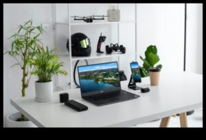 مغامرات البدو الرقمية: الملحقات التقنية للعمل واللعب