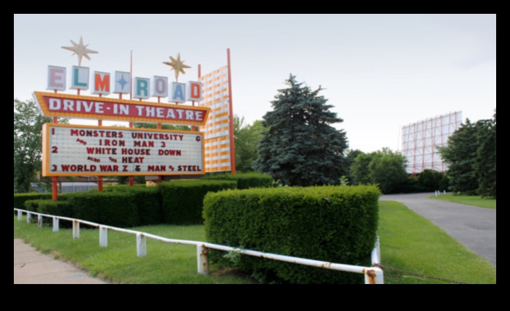 مسرح القيادة: أجهزة العرض والإلكترونيات لتجربة السينما على الطريق