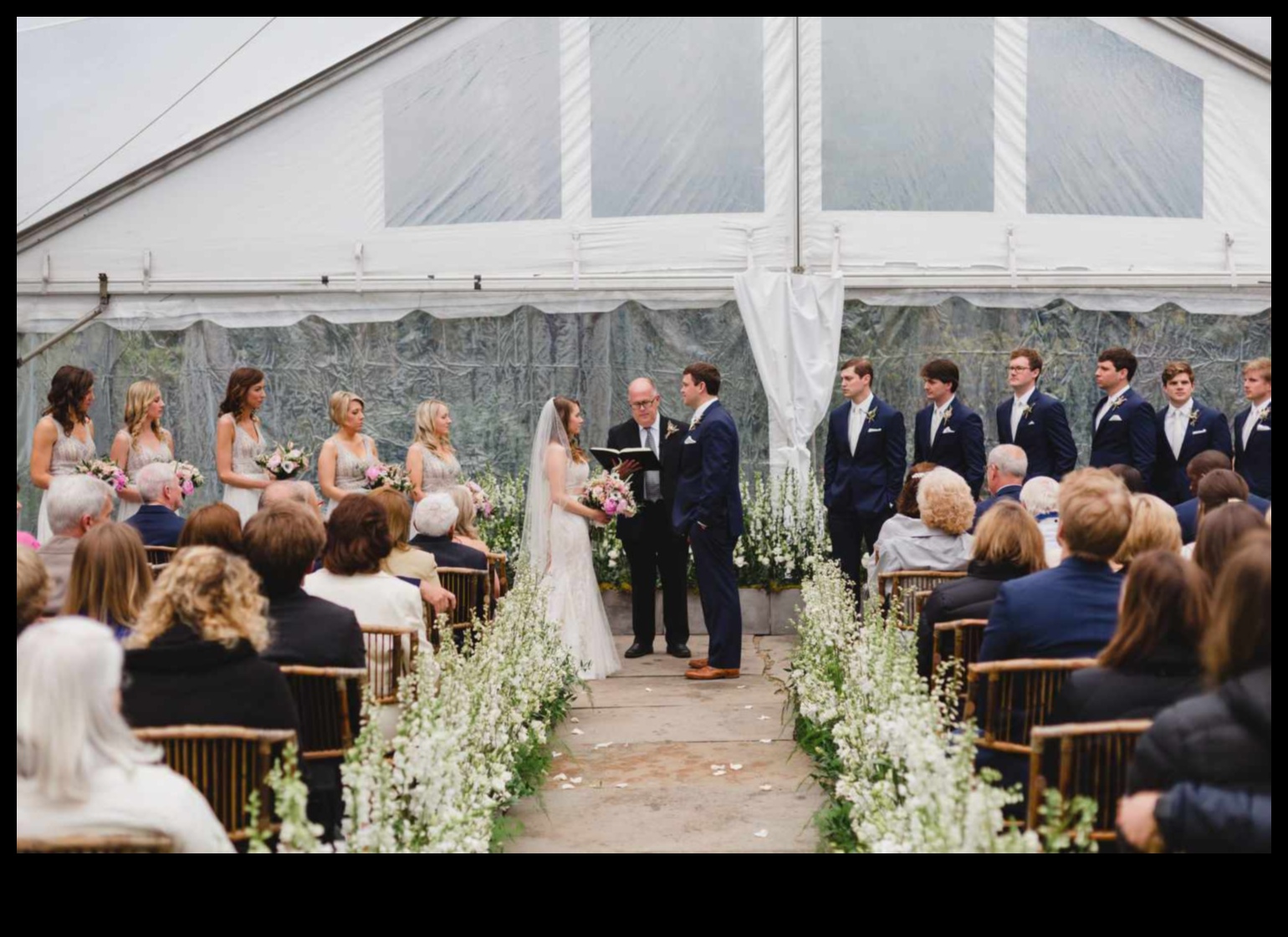 الاتحاد الأبدي: حفل زفاف مذهل سيخطف أنفاسك 1 الاتحاد الأبدي: حفل زفاف مذهل