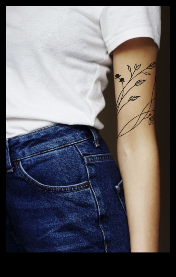 قصص منحوتة: الكشف عن أناقة فن وشم الذراع